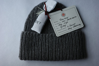 The Cashmere Beanie